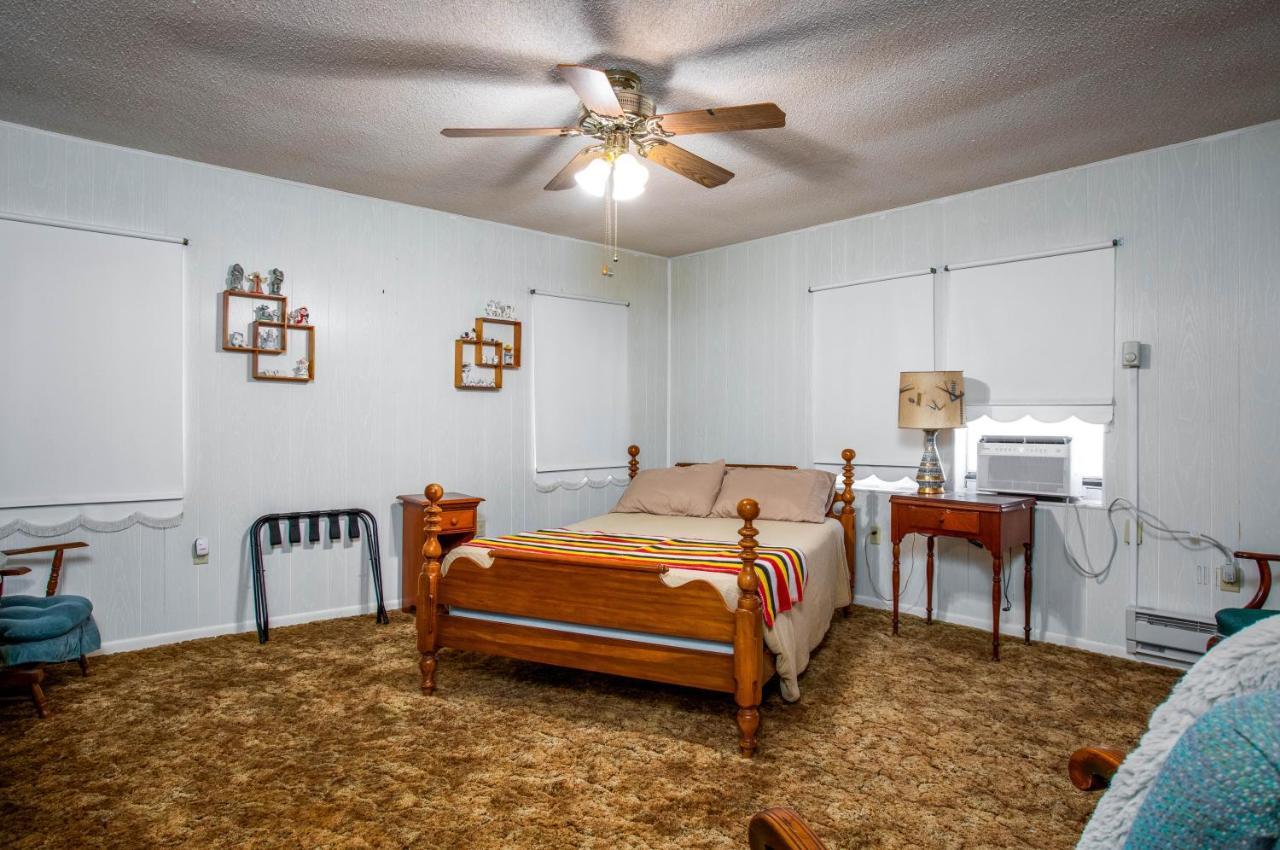 Отель 3H Ranch Mountain Retreat Medina Экстерьер фото