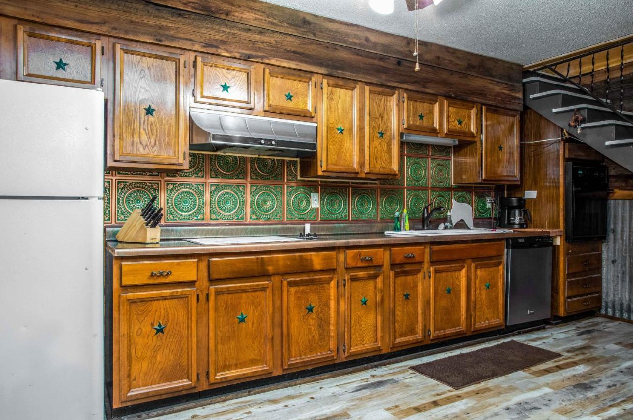 Отель 3H Ranch Mountain Retreat Medina Экстерьер фото